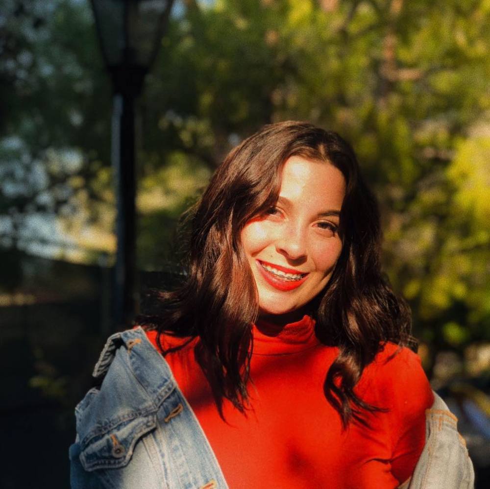 Meet your Posher, Alyssa